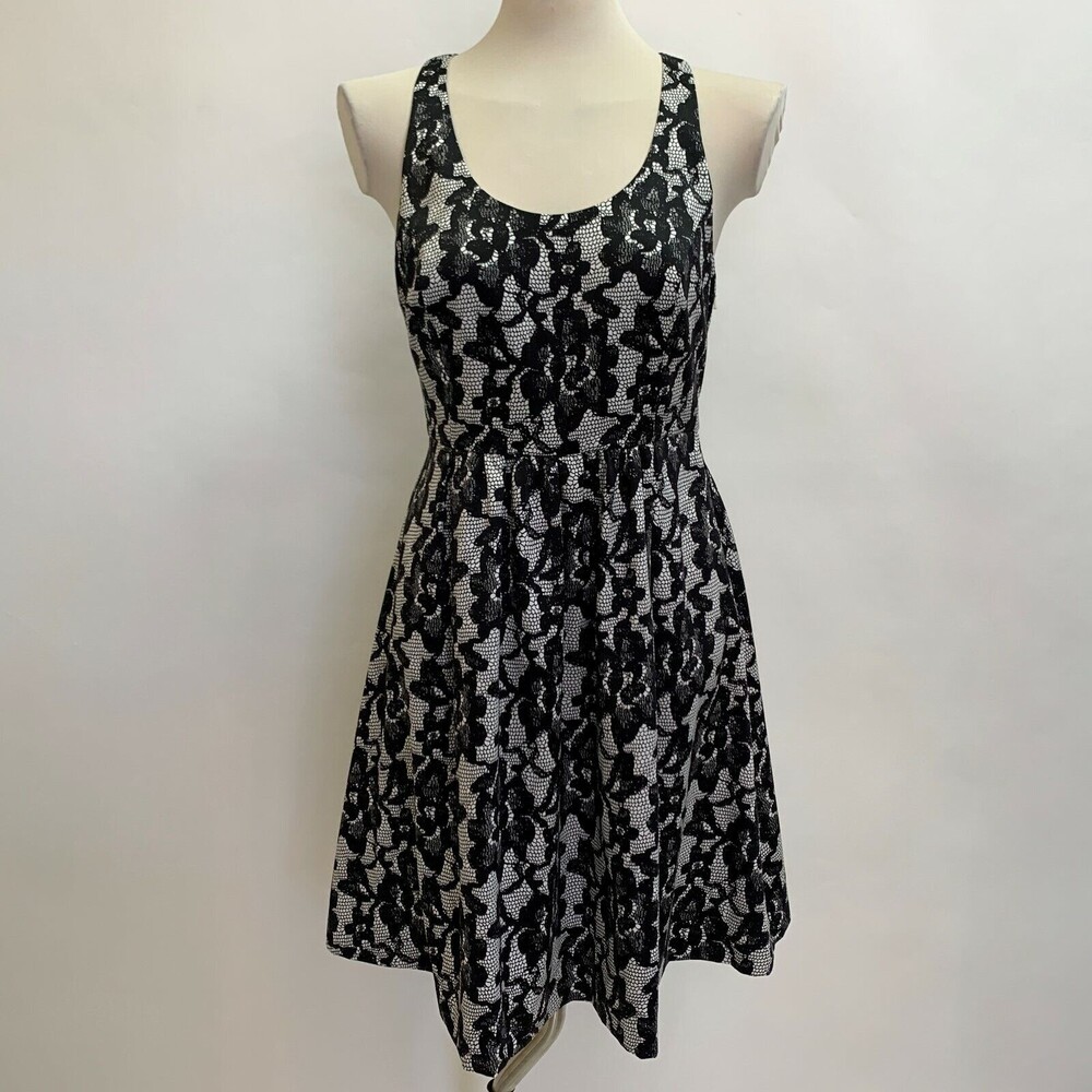 Kensie Women's Dress Size 6 Black White Floral Lace Print Sleeveless